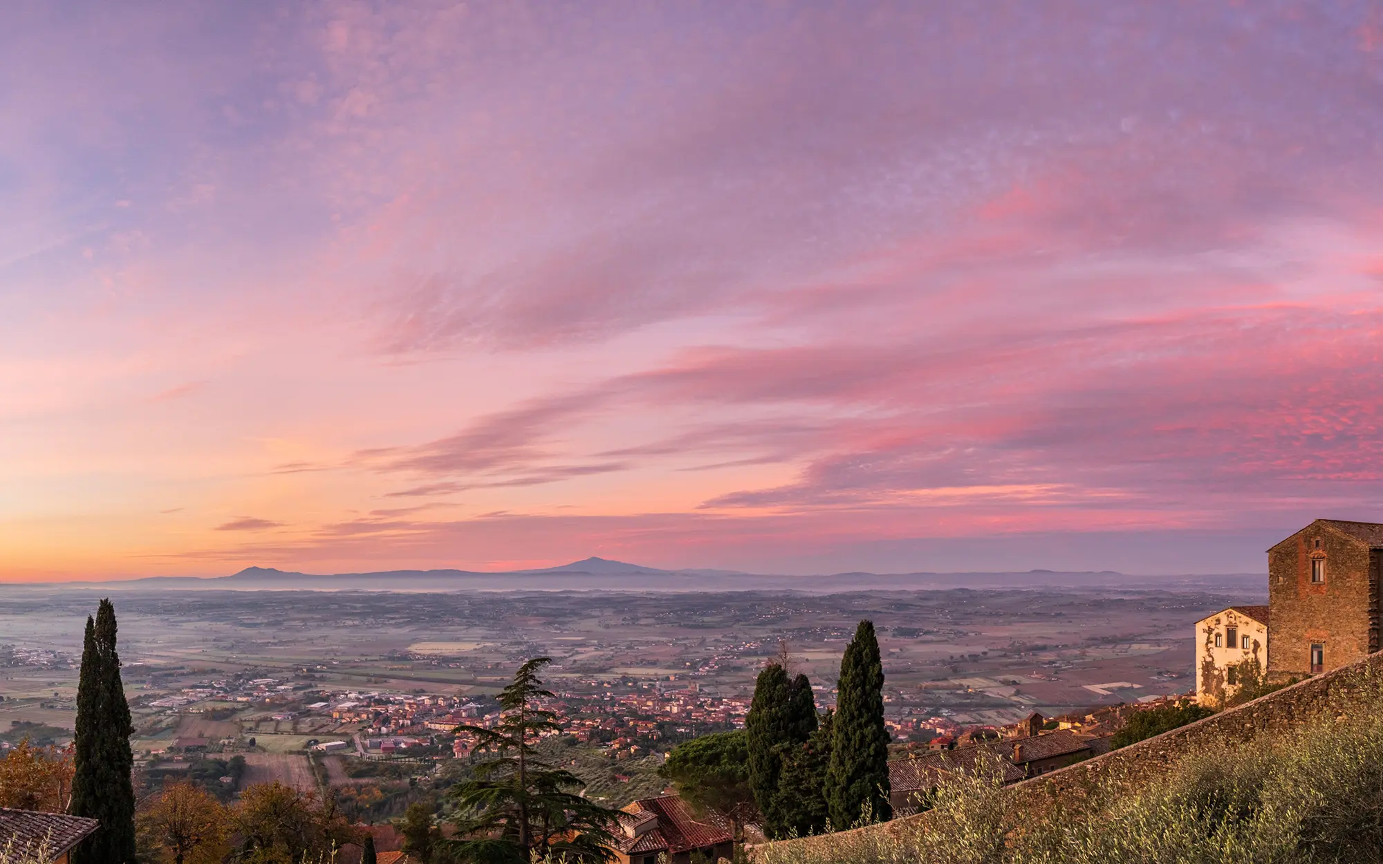 Sunset over the UGA Cortona campus and the Valdichiana on November 28, 2022.